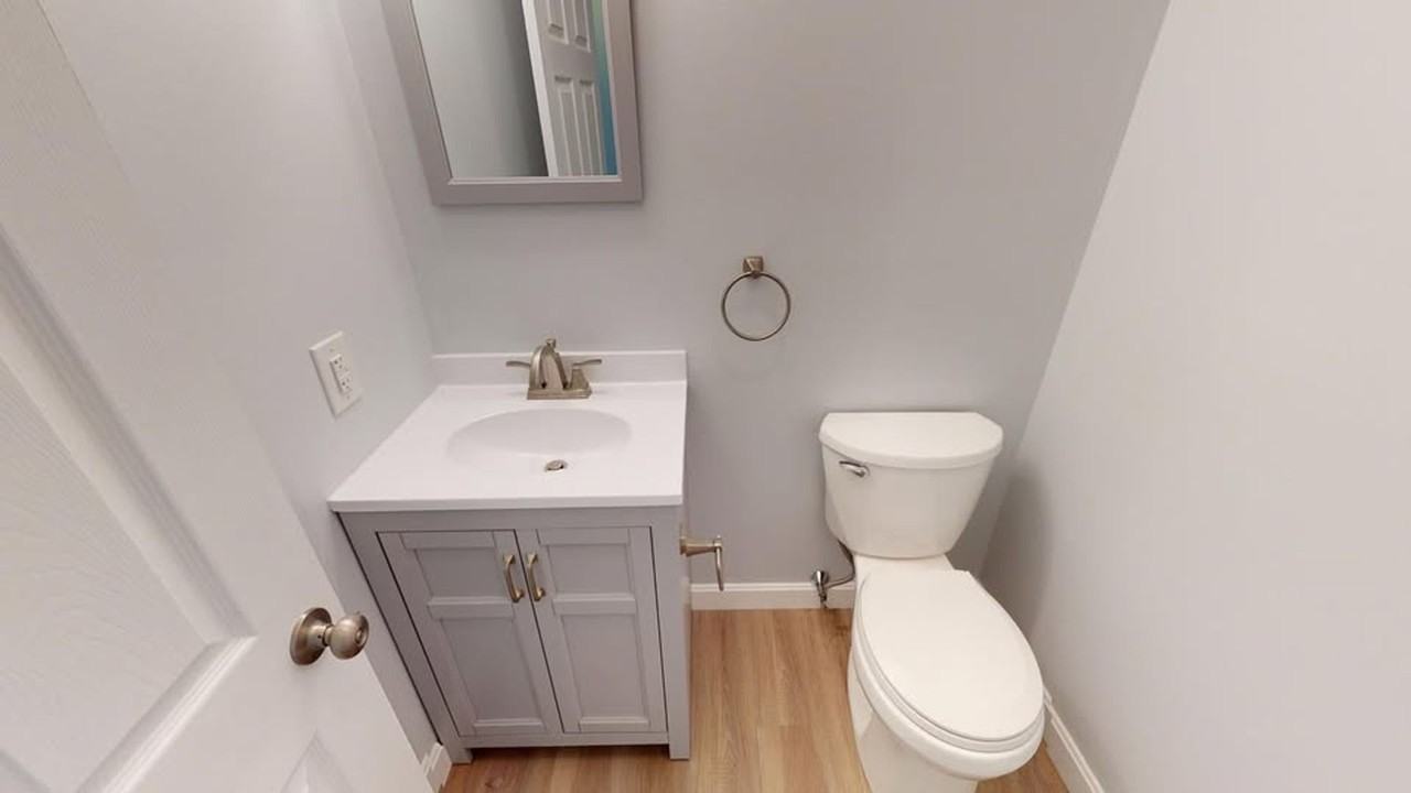 Revel Laurel Ridge - Photo 6 of 9