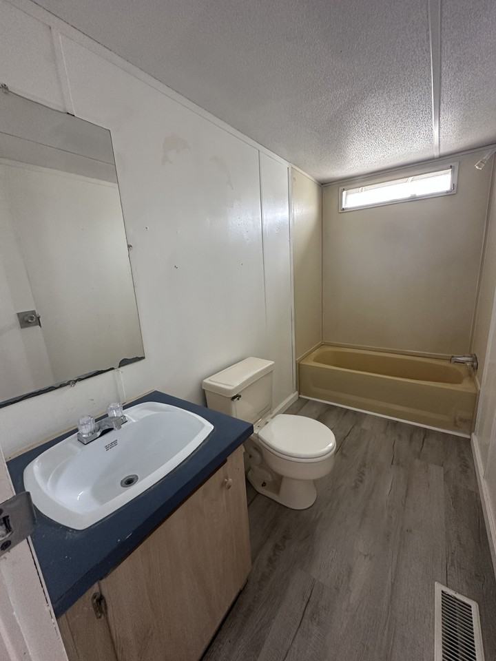 8004 Reynolda Rd #1 - Photo 2 of 14