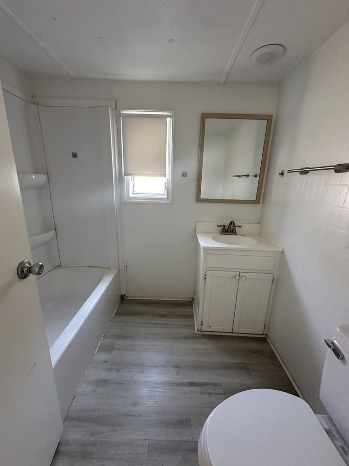 7960 Reynolda Rd Trlr 7 #7 - Photo 6 of 8