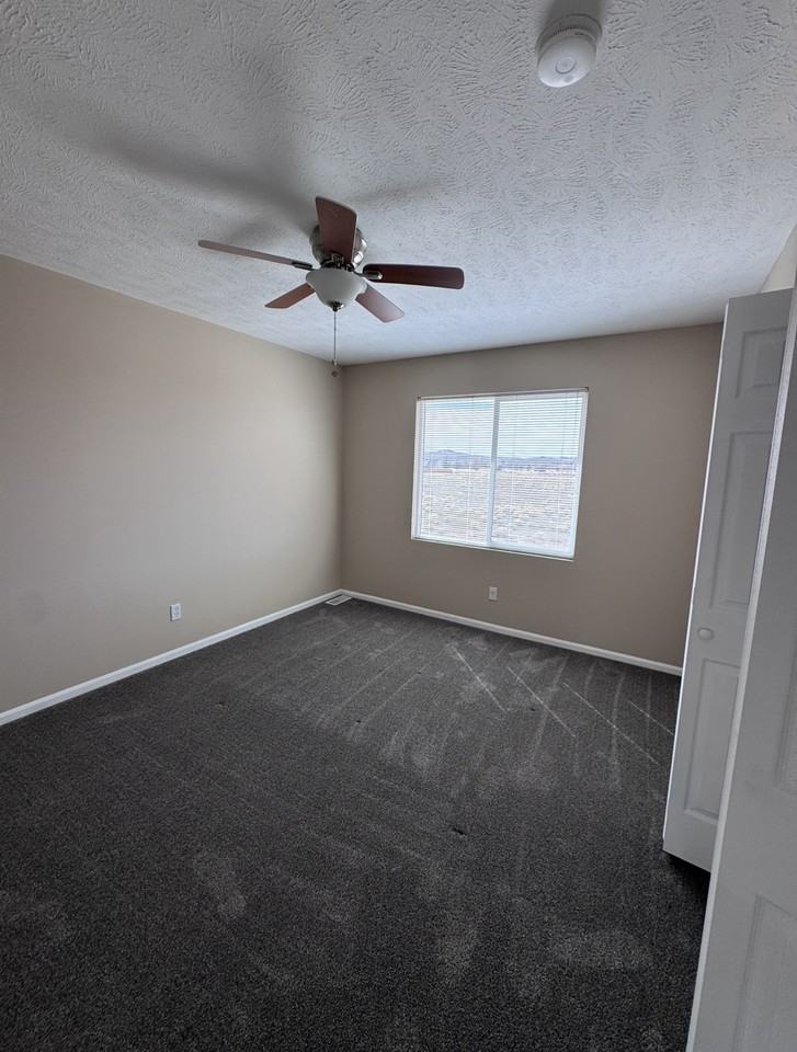 374 Colter Ave #1 - Photo 6 of 8