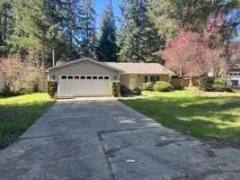 featured image of 1806 192nd Avenue Ct Sw #1