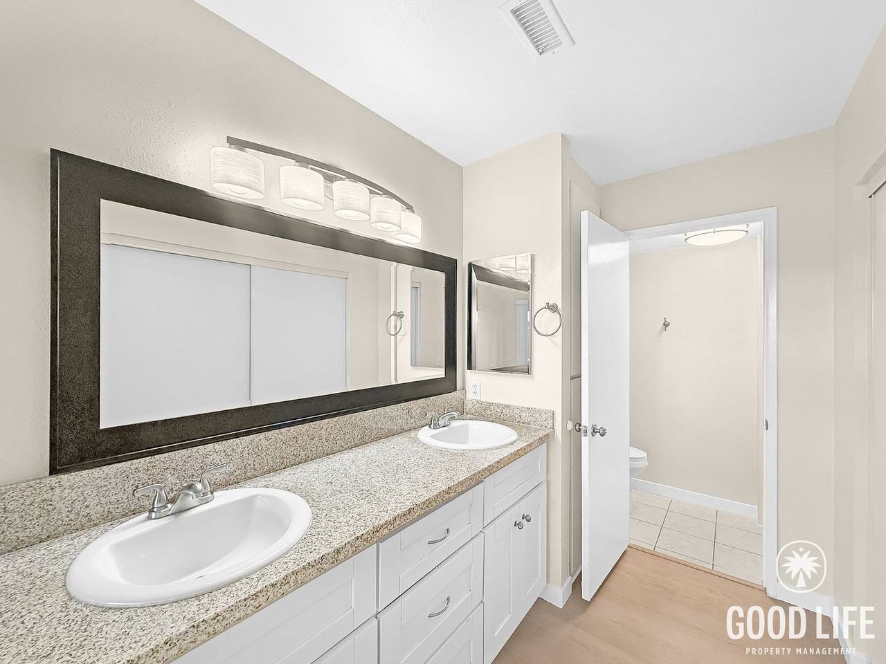 4212 Vista Del Rio Way #2 - Photo 7 of 22