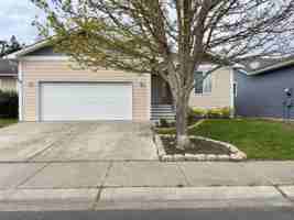 featured image of 1101 Ne Big Berry Loop