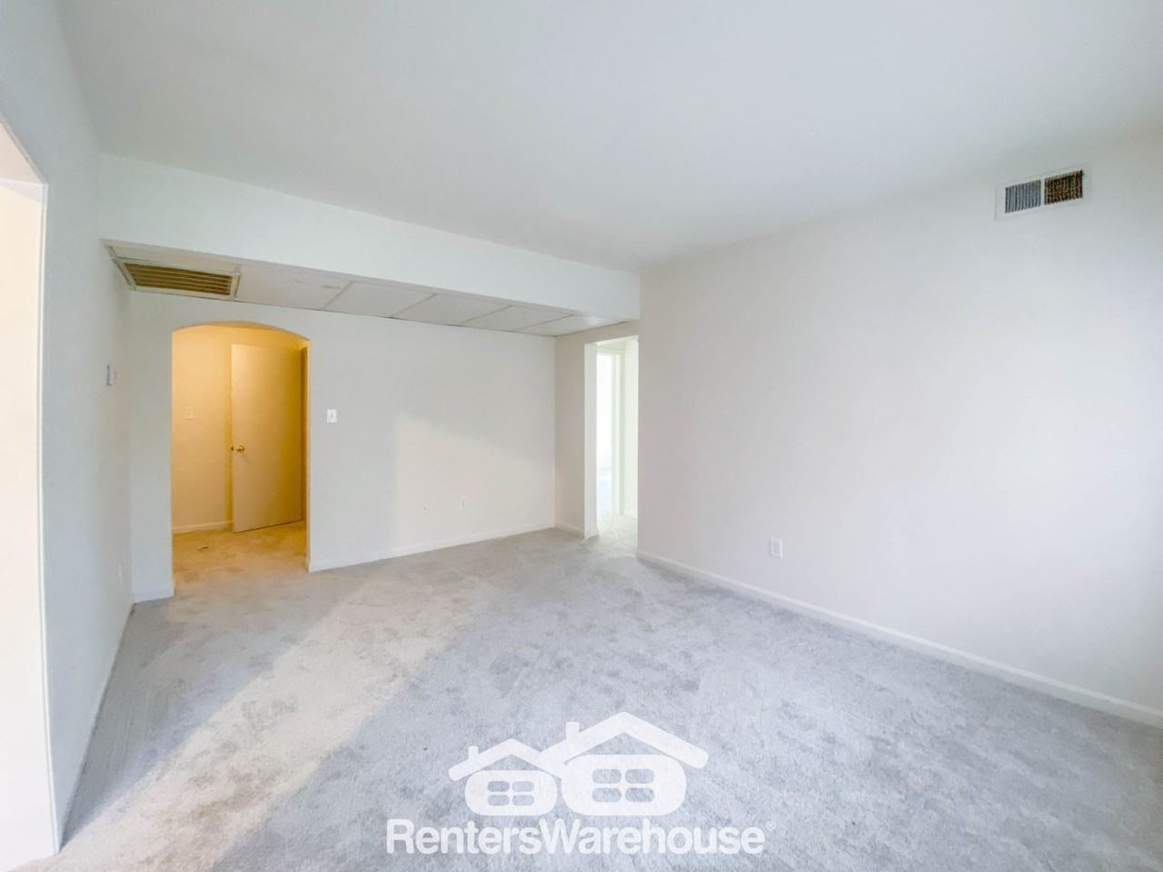 1719 N Troy St #8-399 - Photo 6 of 31