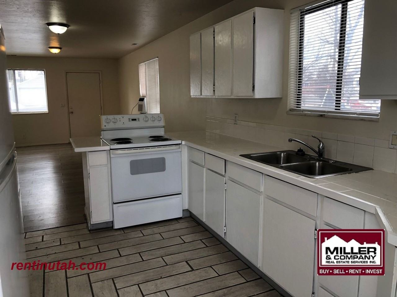 265 E Rigdon Ave #1 - Photo 5 of 9