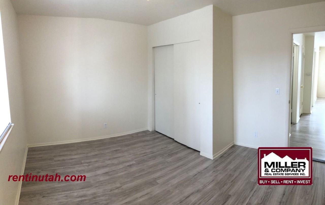 265 E Rigdon Ave #1 - Photo 7 of 9