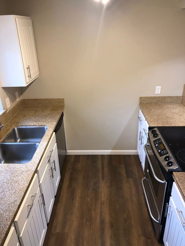 580 Front St S #D312 - Photo 5 of 15