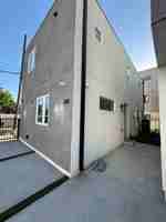 featured image of 1150 W 38th St