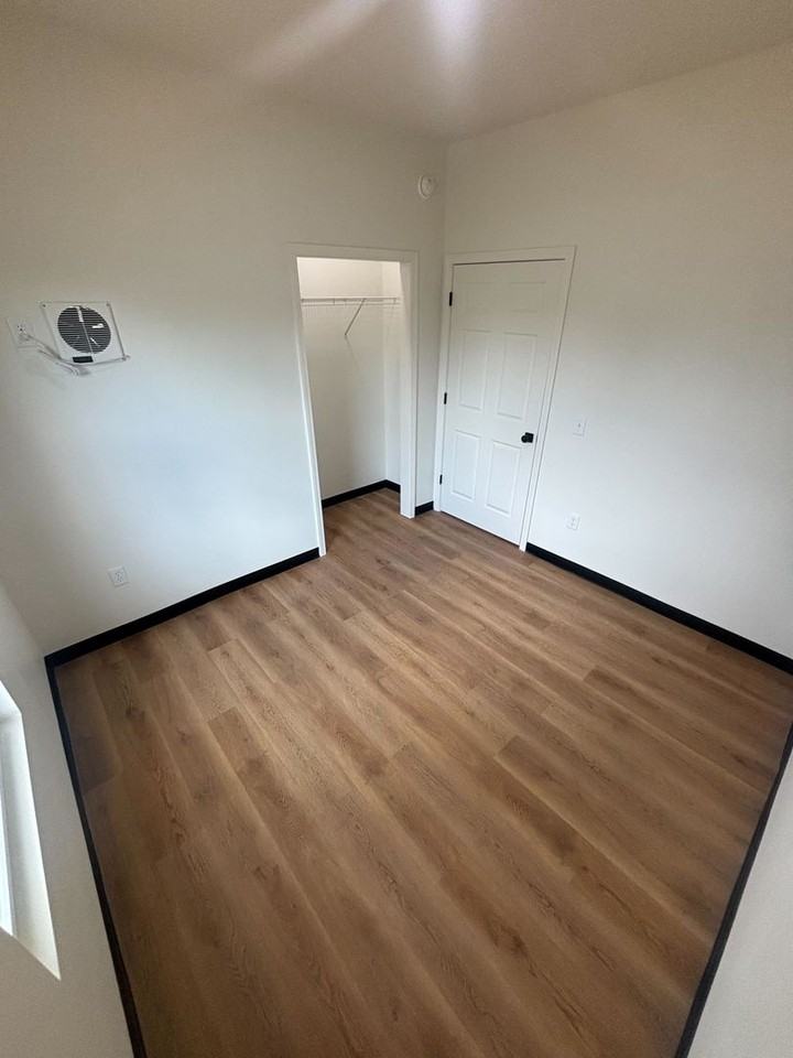 231 Walnut Hill Ln - Photo 6 of 8