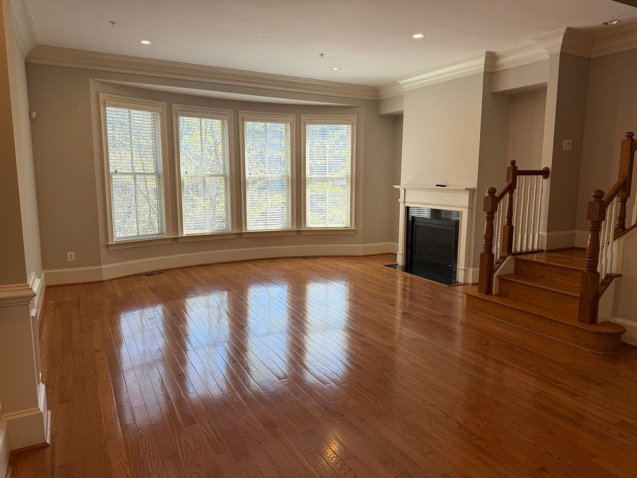 12460 Ansin Circle Dr - Photo 7 of 29