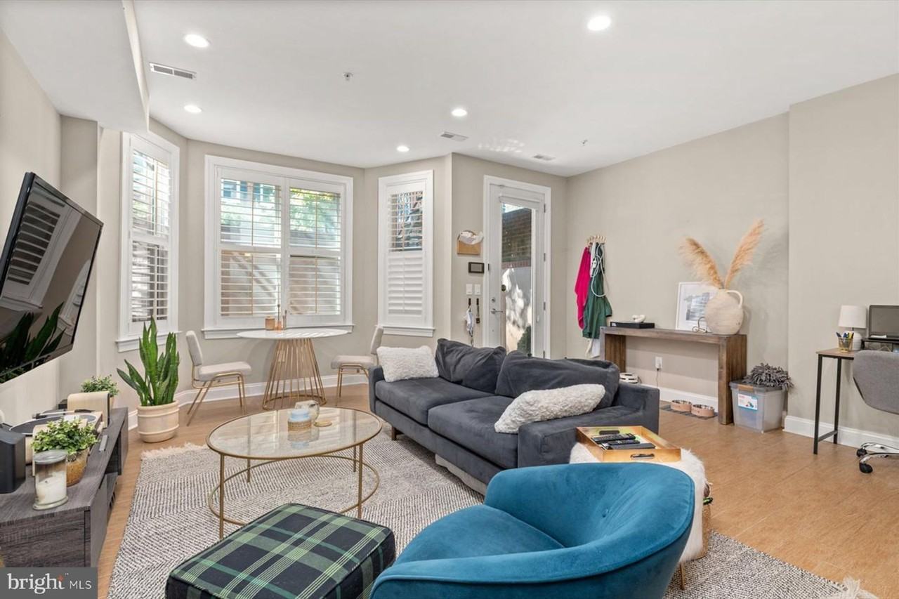 1431 Corcoran St Nw #1 - Photo 3 of 15