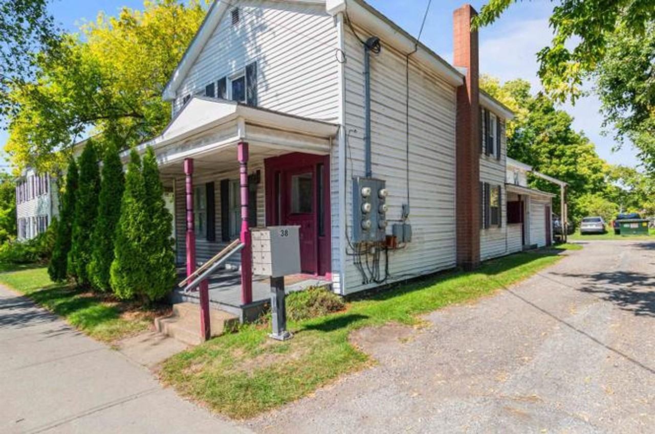 38 Sherman St - Photo 2 of 2