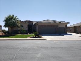 featured image of 620 E Amiata Way