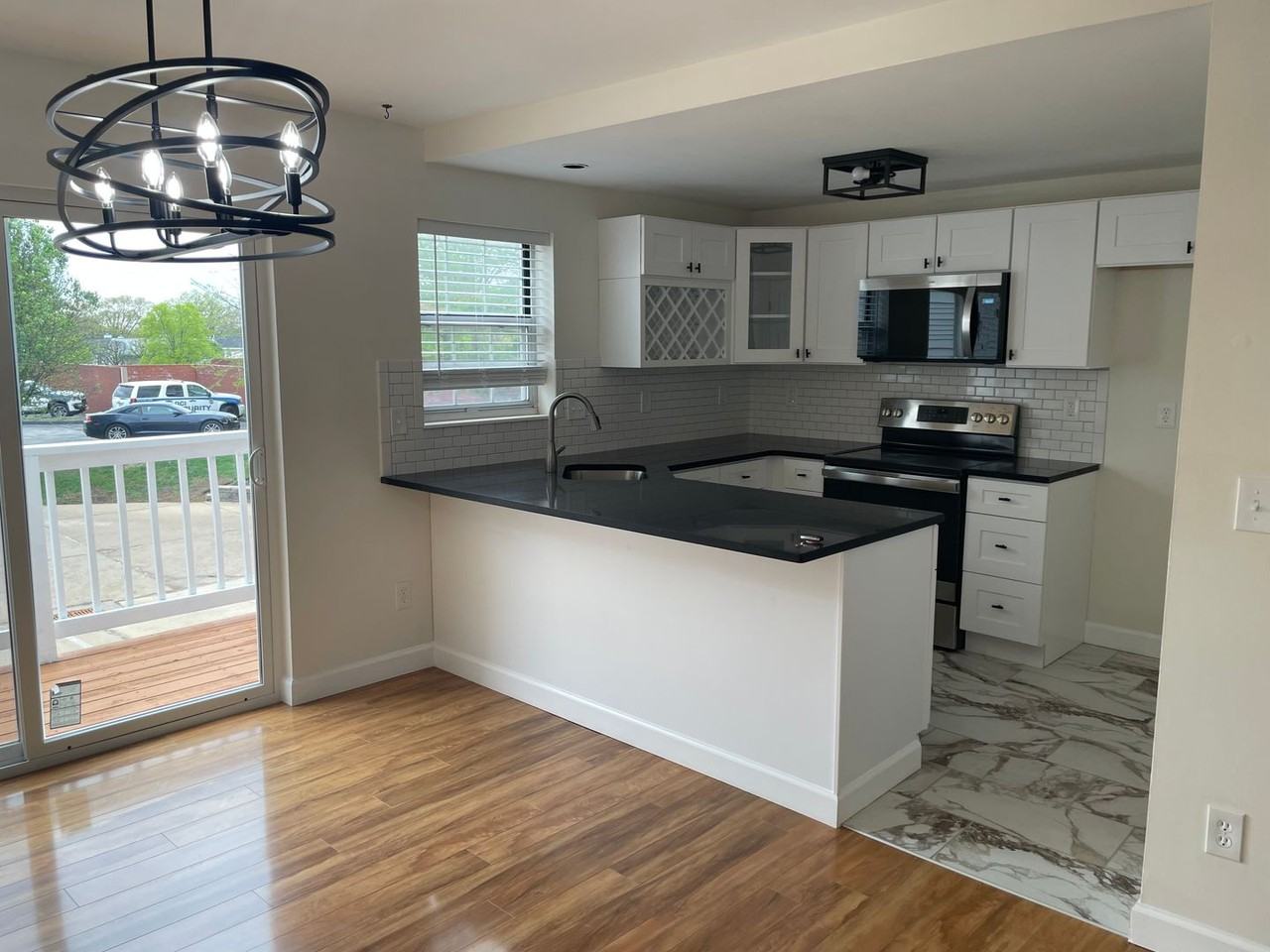 3125 Park Hampton Ct - Photo 2 of 44