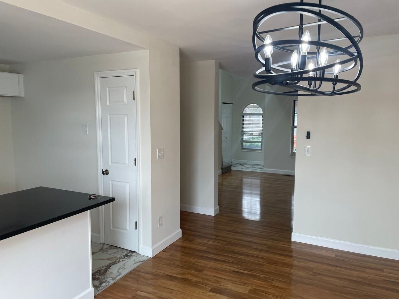 3125 Park Hampton Ct - Photo 5 of 44