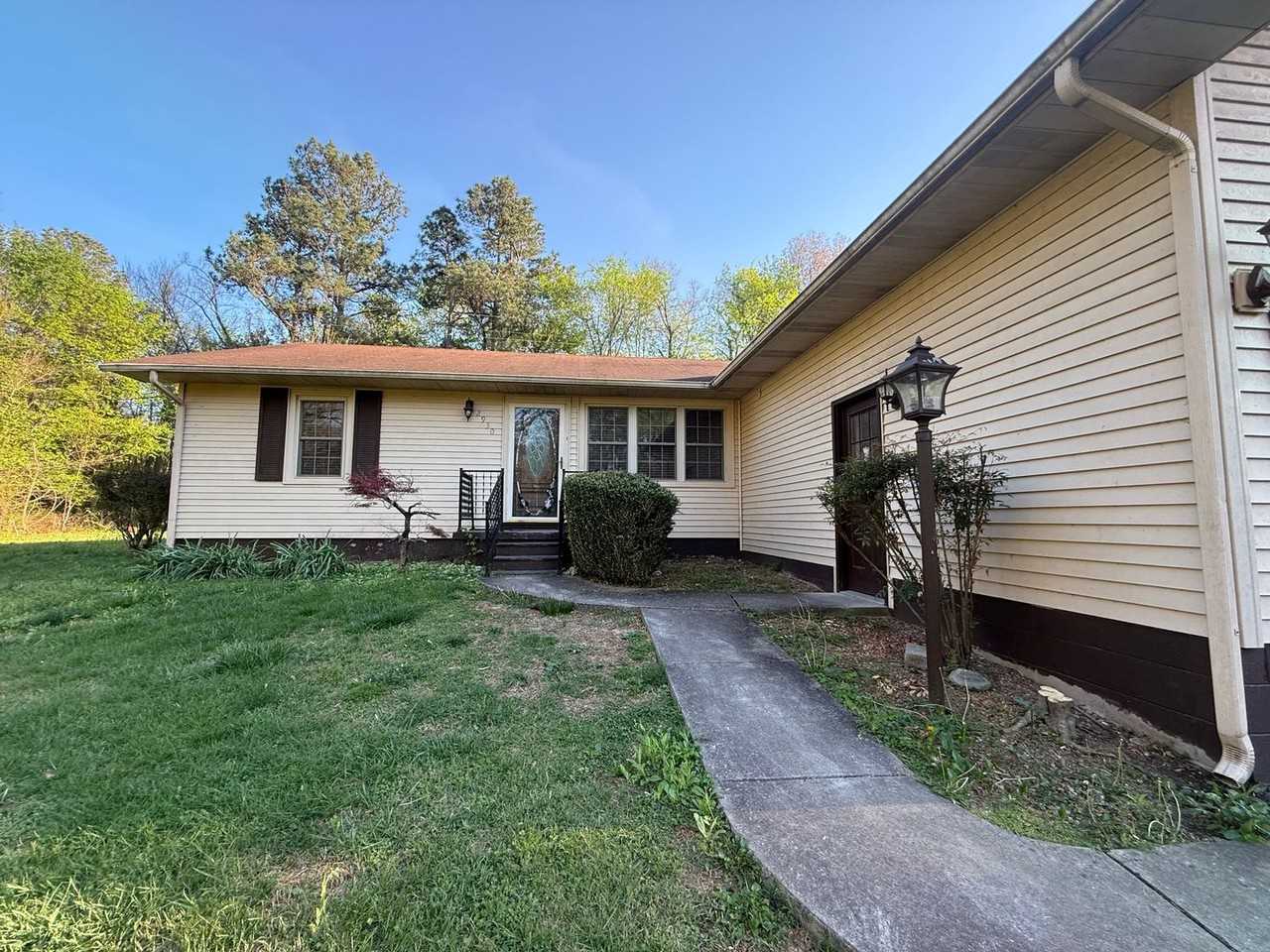 2930 Mcneil Rd - Photo 2 of 21