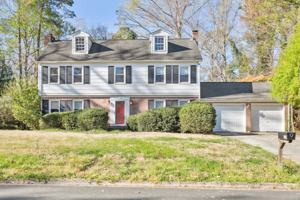 featured image of 212 Oxford Rd