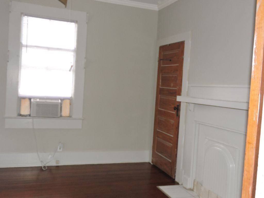 530 Camelia Ave - Photo 4 of 10