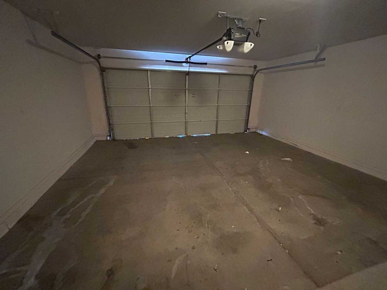 2640 E Silversmith Trl - Photo 5 of 20