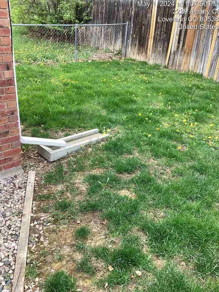 2219 Albany Ct - Photo 6 of 9