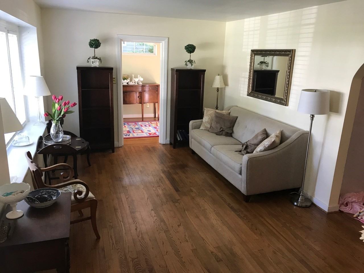 8407 Copley Dr - Photo 5 of 20