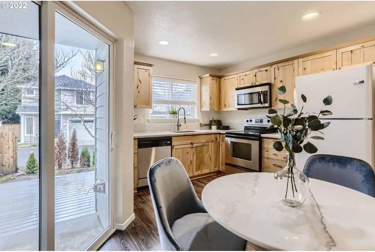 5344 Se 137th Ave - Photo 2 of 13