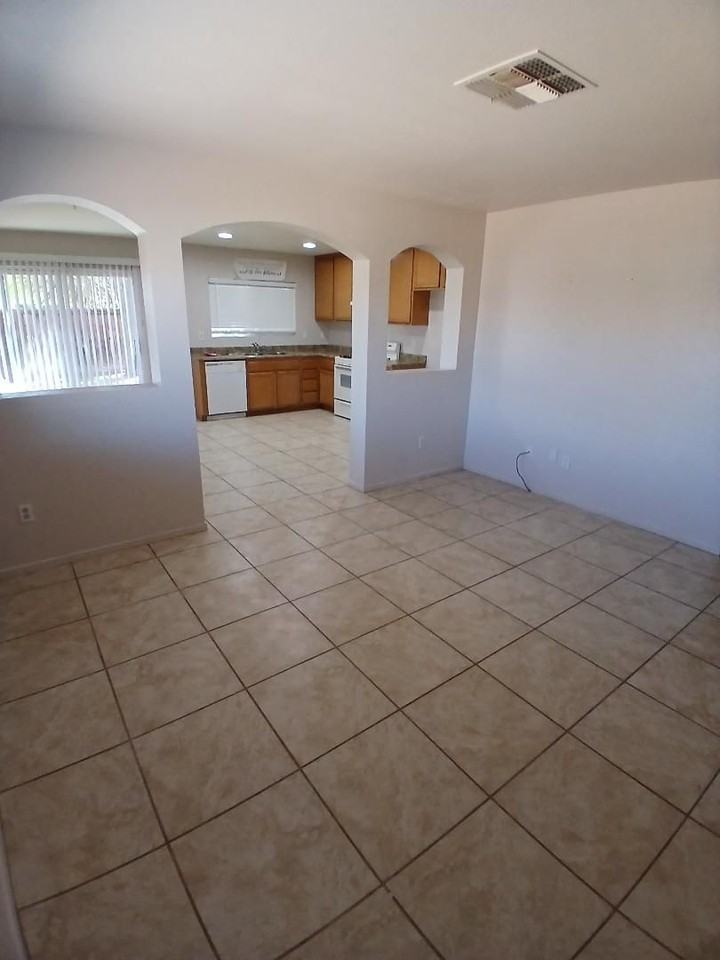 1430 Cabazon Ct - Photo 4 of 16