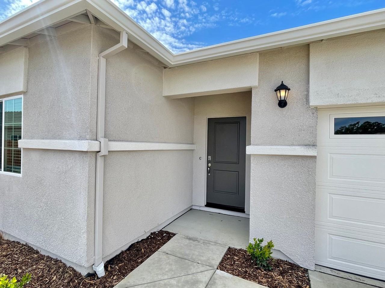 754 Tamarack Ct - Photo 7 of 31