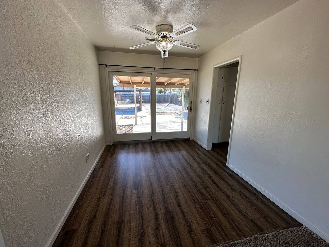 1750 Lois Way - Photo 5 of 18