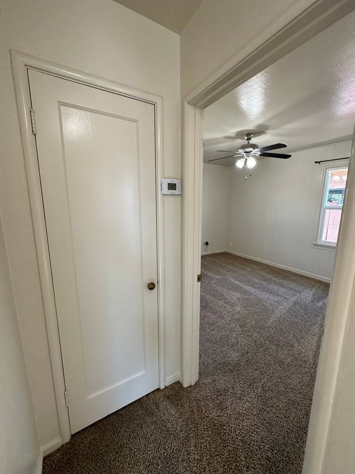 1750 Lois Way - Photo 7 of 18