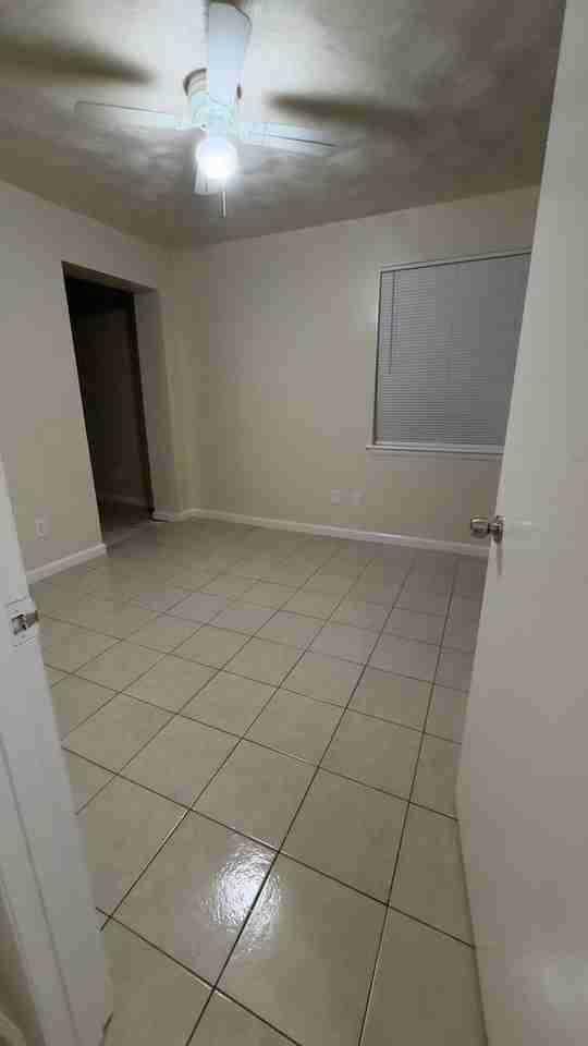 3064 Clover Dr - Photo 5 of 9