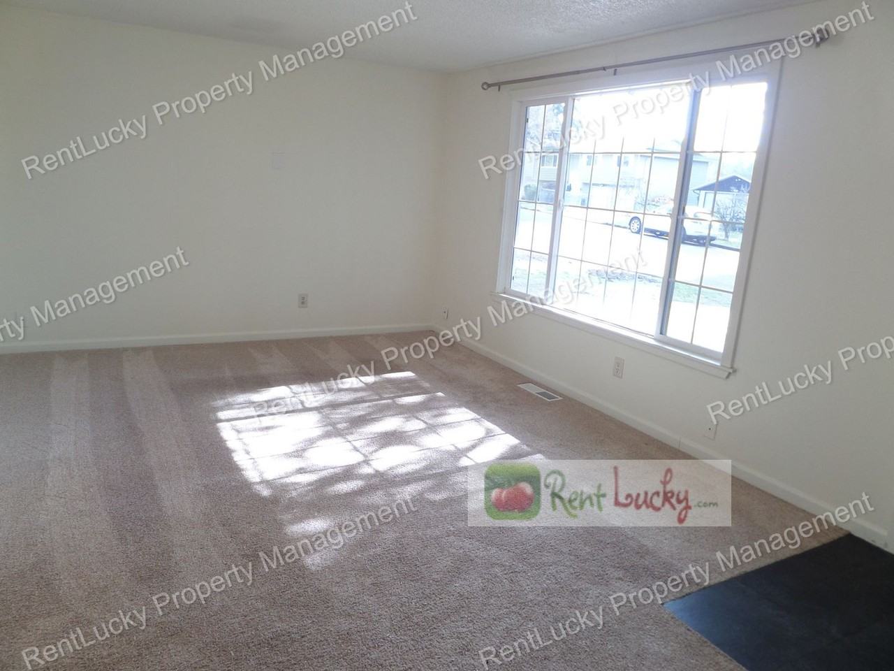 707 216th St Sw - Photo 3 of 22