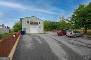 featured image of 1500 Wilson Ave