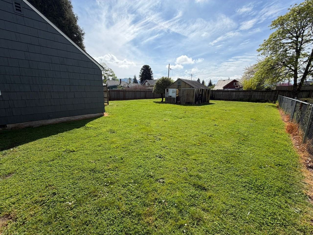 48 E Carolina St - Photo 7 of 35