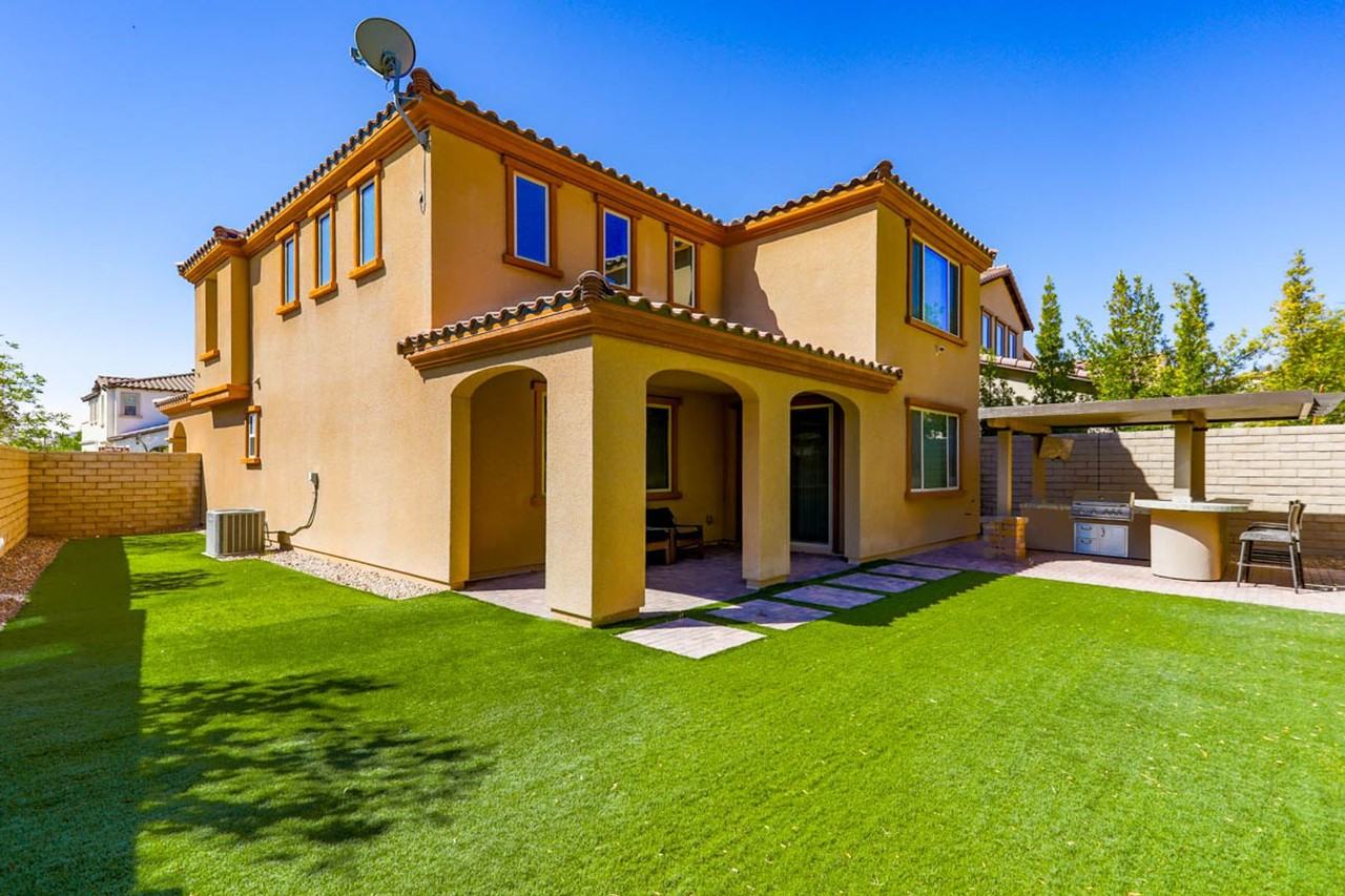 12230 Sandy Peak Ave - Photo 2 of 50