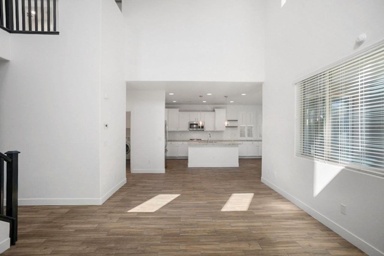 12230 Sandy Peak Ave - Photo 3 of 50