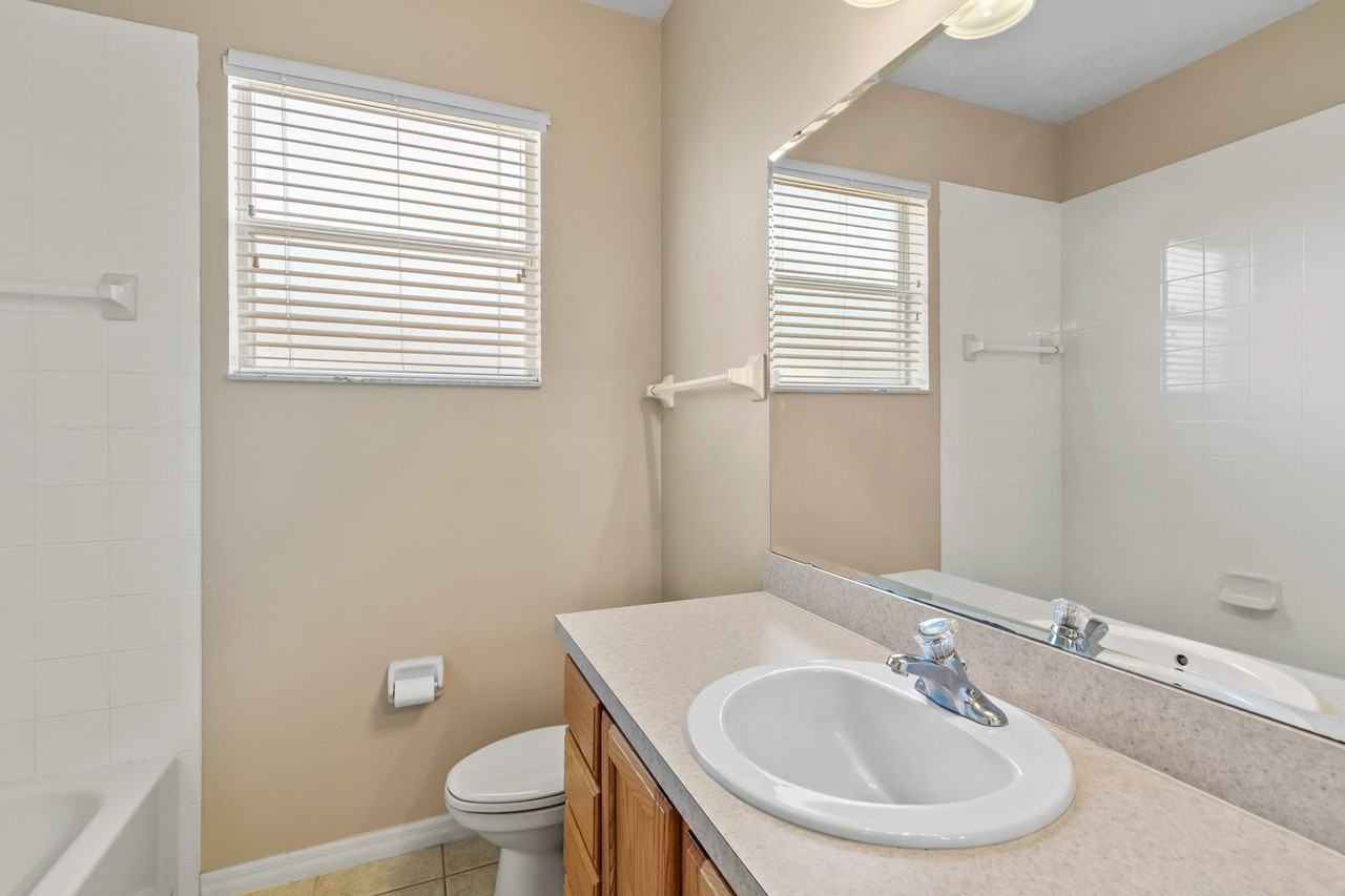 12923 Scout Ct - Photo 5 of 16