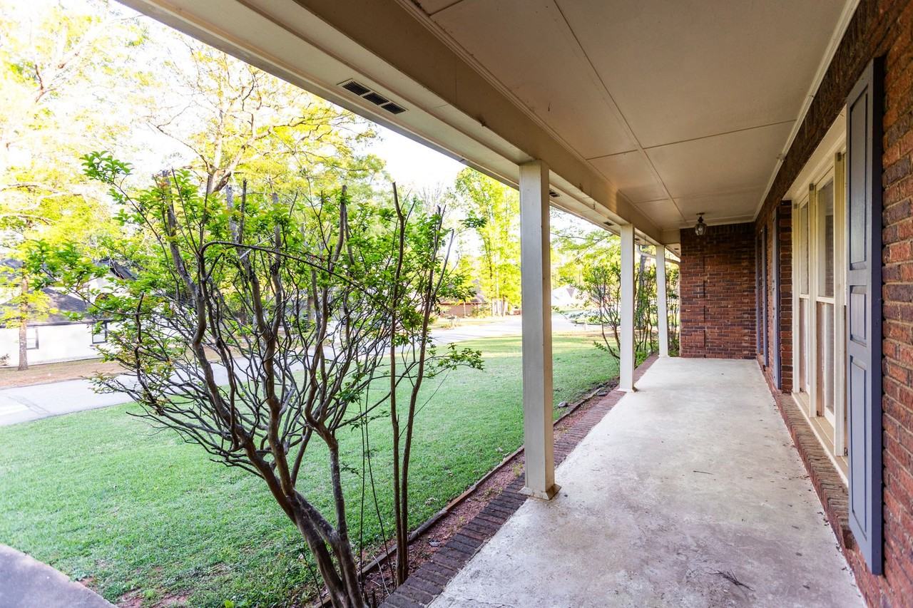 3301 Sams Way Se - Photo 7 of 40