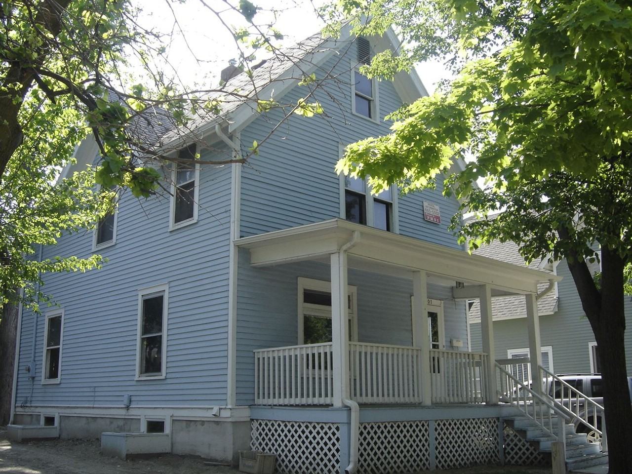 1001 S State - Photo 4 of 7