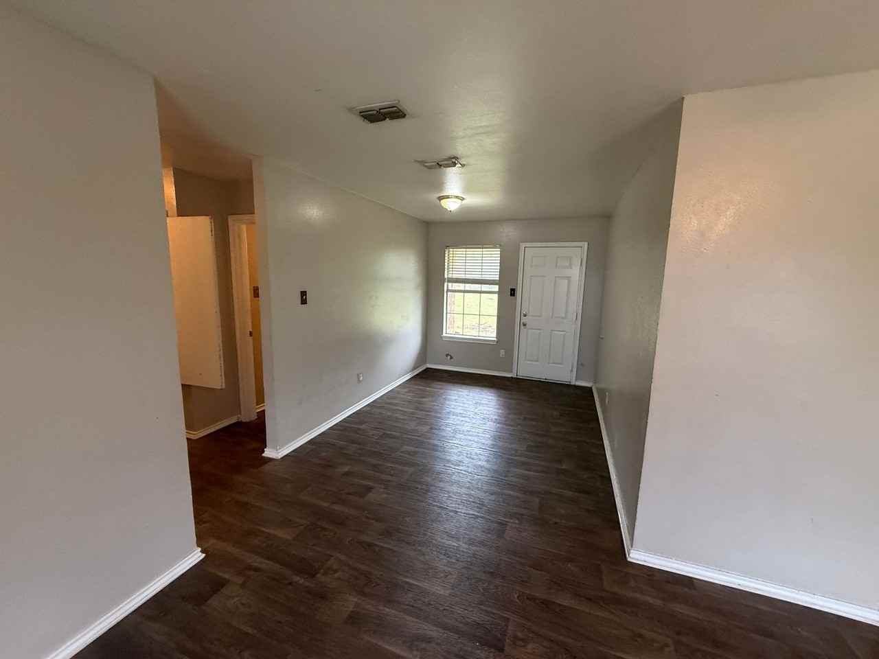 14668 14668 Foxridge - Photo 4 of 9