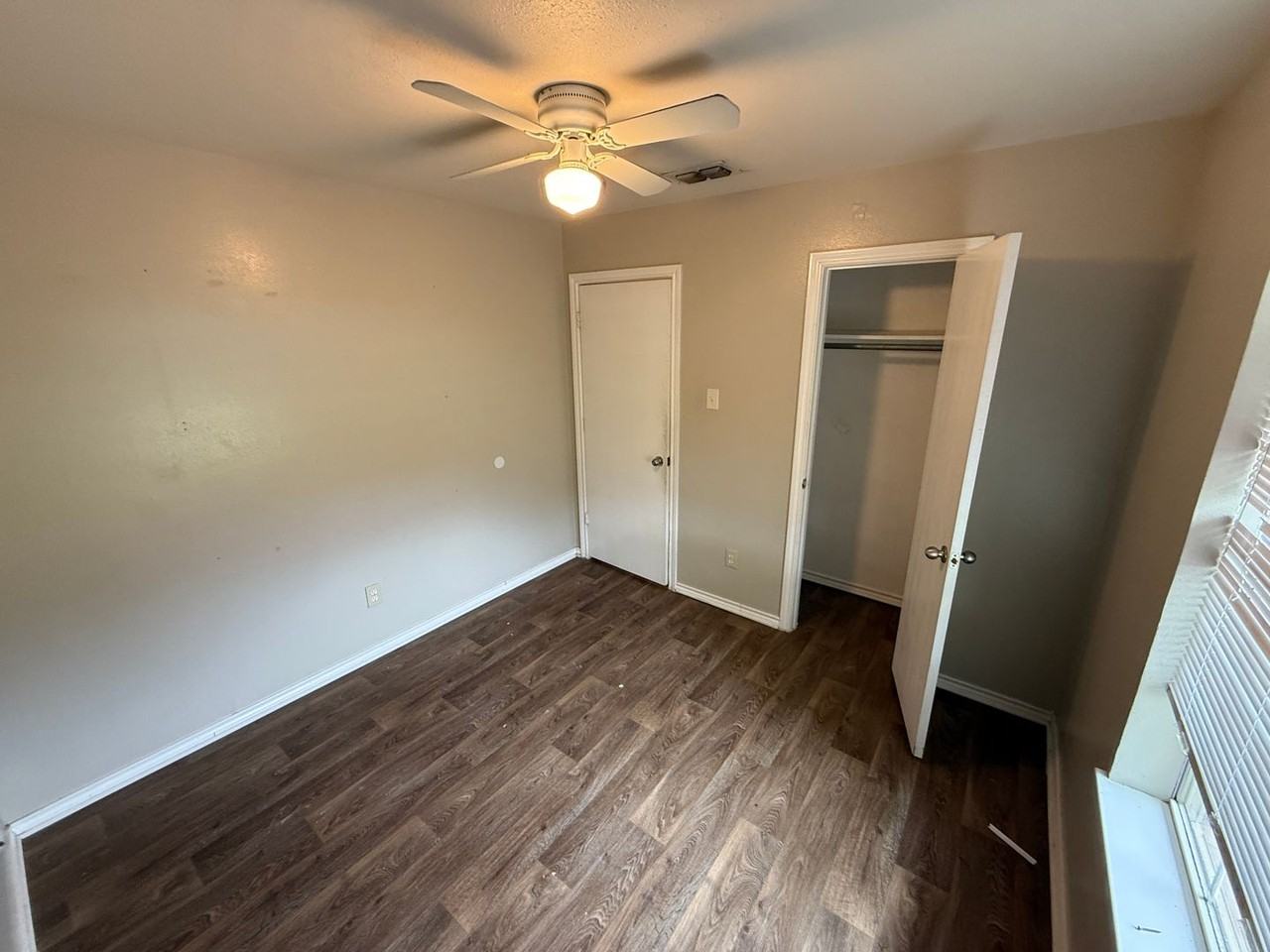 14668 14668 Foxridge - Photo 7 of 9