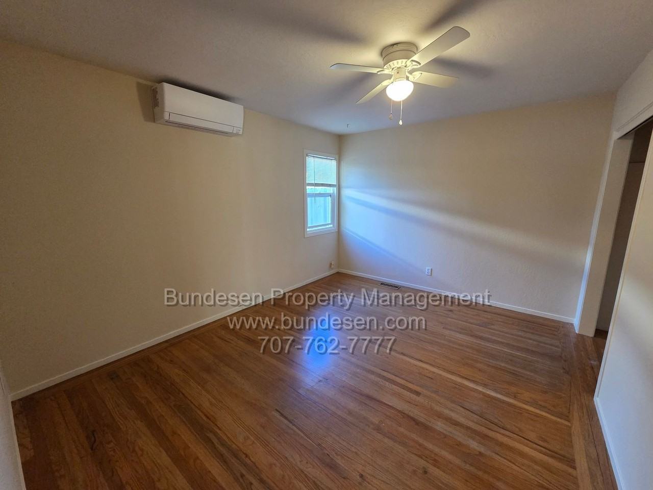 3150 Montgomery Dr - Photo 5 of 13