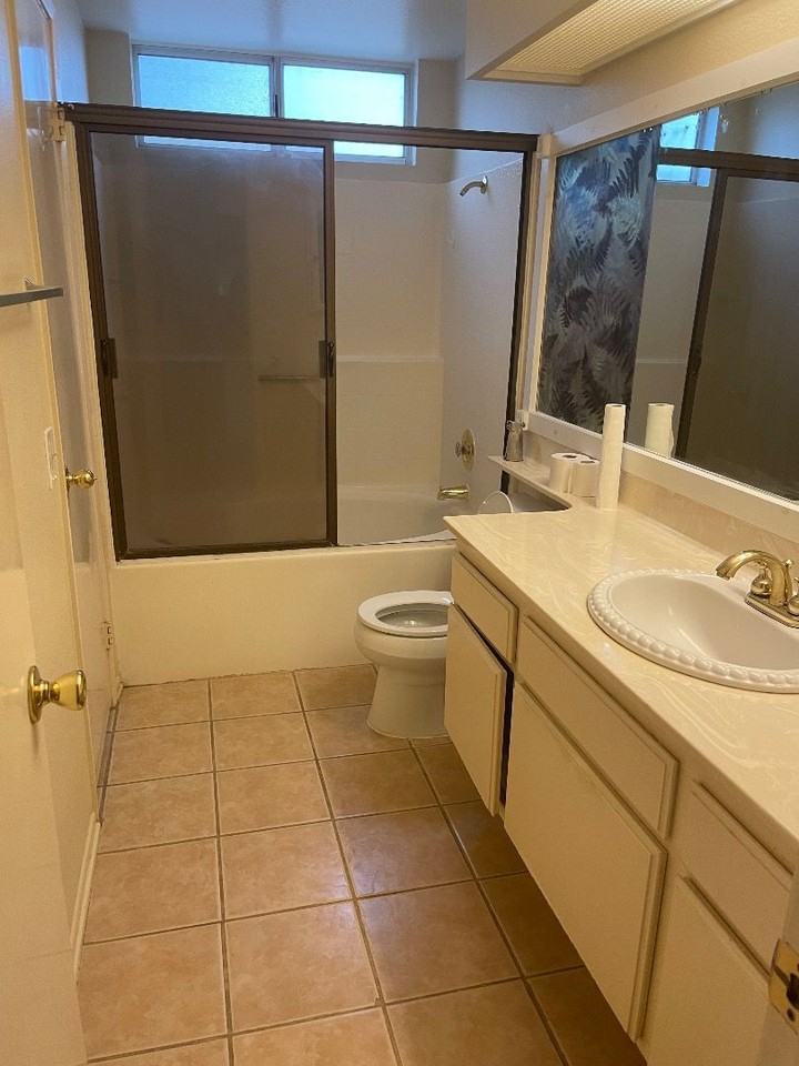 42201 Cosmic Dr - Photo 6 of 11