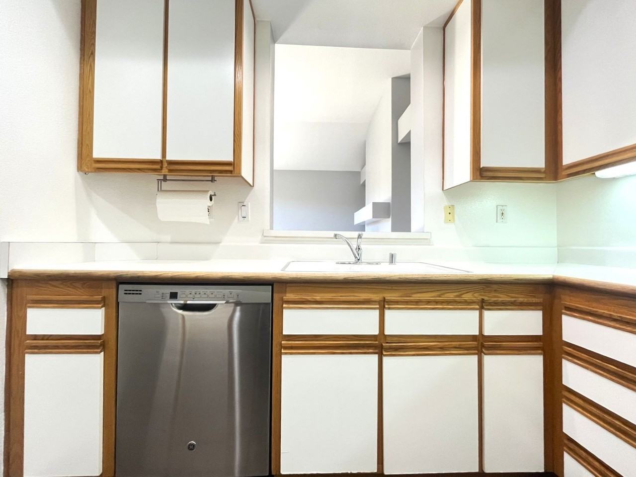 3100 Puesta Del Sol Ct #203 - Photo 5 of 24