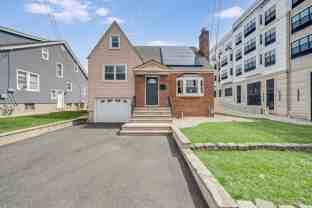 981 Johnson Pl - Photo 1 of 1