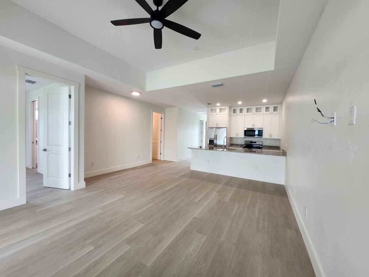 168 Madrid Blvd - Photo 4 of 21