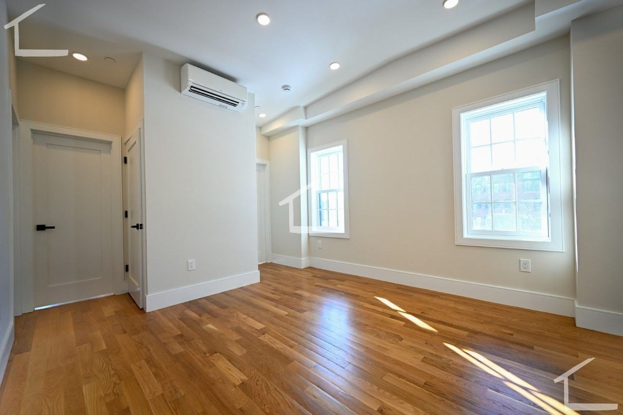 18 Winchester St - Photo 6 of 9