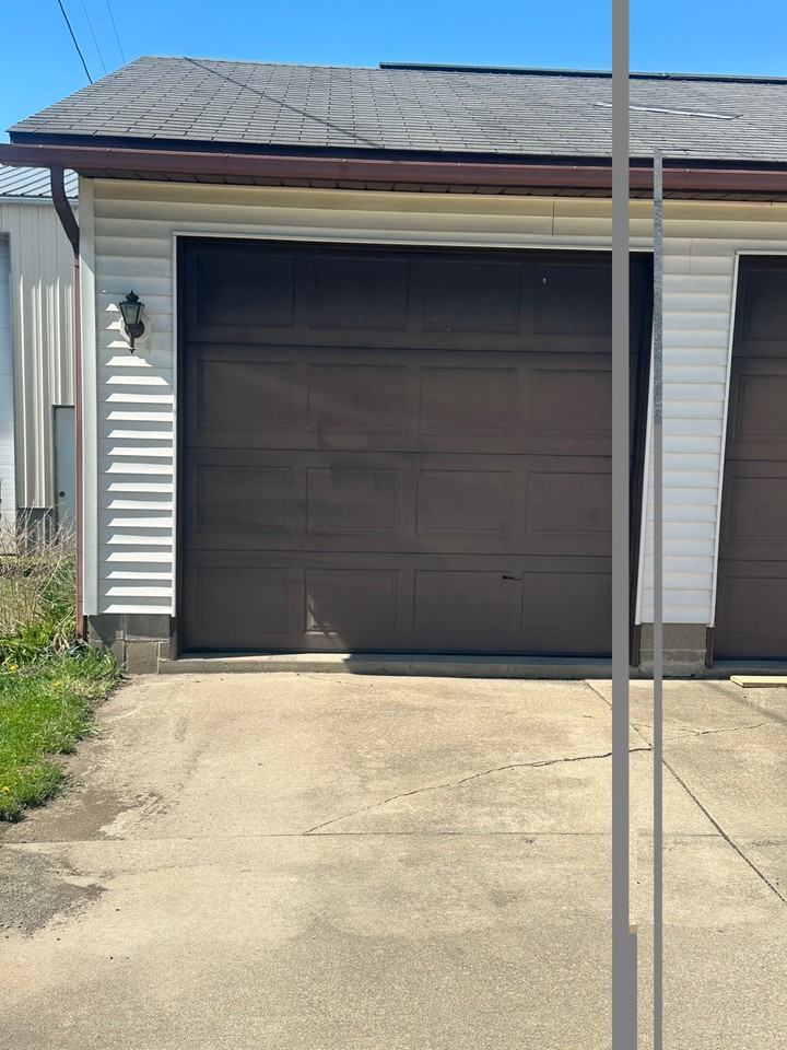 30995 Township Road 336 - B #B - Photo 2 of 15