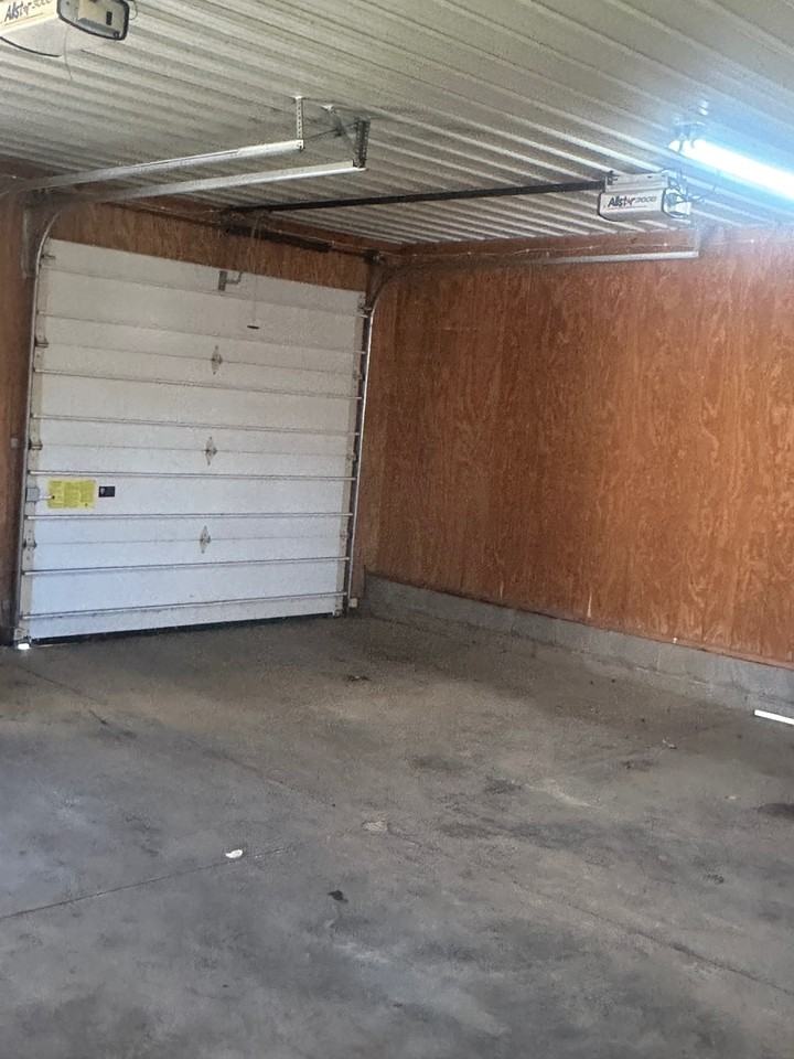 30995 Township Road 336 - B #B - Photo 3 of 15