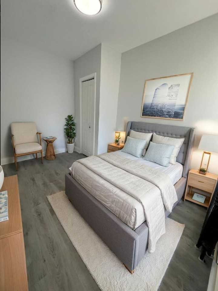 460 E Mechanic St - Photo 2 of 22